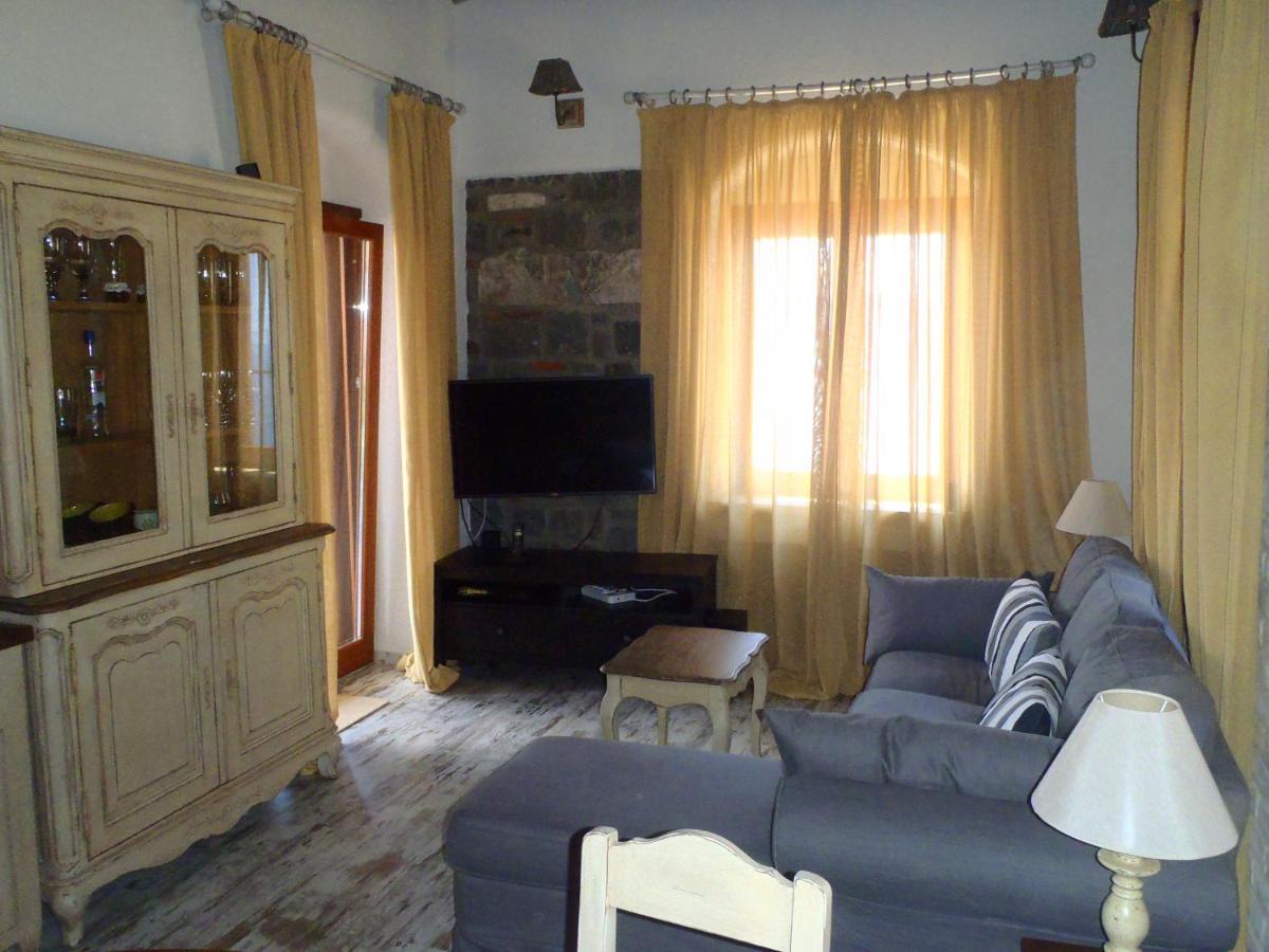 Grand View Kimon Villa Mythimna Exterior photo