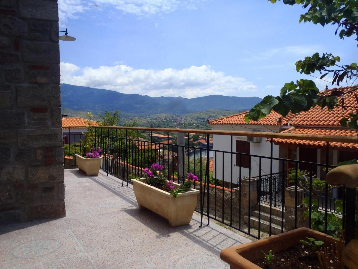 Grand View Kimon Villa Mythimna Exterior photo